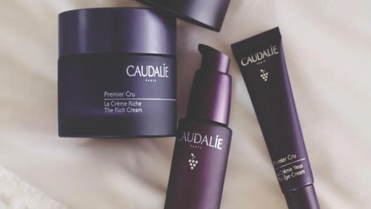 مجموعة Premier Cru من Caudalie لترميم البشرة ومحاربة التجاعيد والبقع الداكنة بشكل فعال